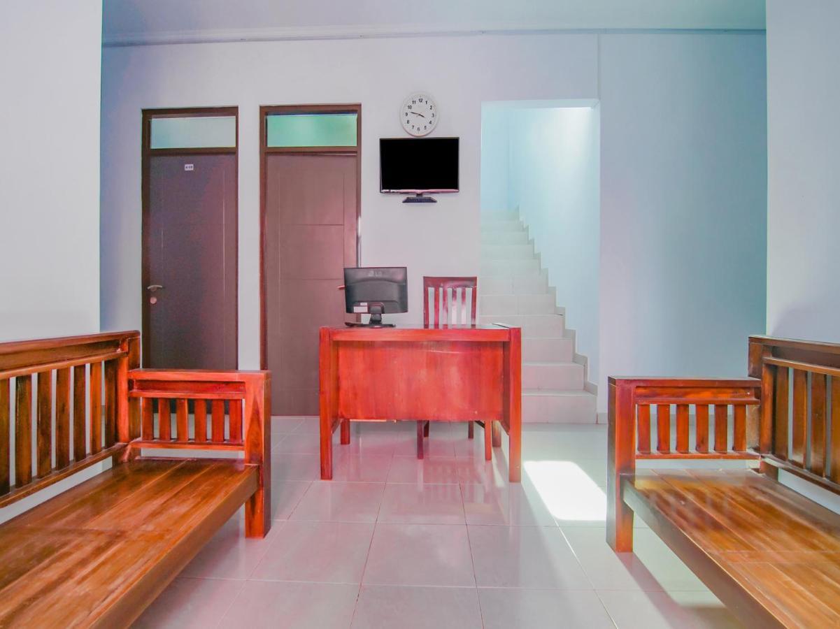 Oyo 2770 Zleepy Wisma Khazri Bogor Dış mekan fotoğraf